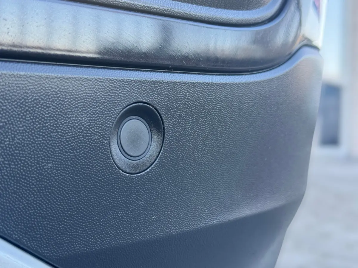 1.0 TSI Life CAMERA / PDC VOOR & ACHTER / CARPLAY / STOELVERWARMING / CLIMATE CONTROL / ELEKTR. INKLAPB SPIEGEL