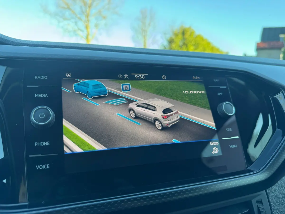 1.0 TSI Life CAMERA / PDC VOOR & ACHTER / CARPLAY / STOELVERWARMING / CLIMATE CONTROL / ELEKTR. INKLAPB SPIEGEL