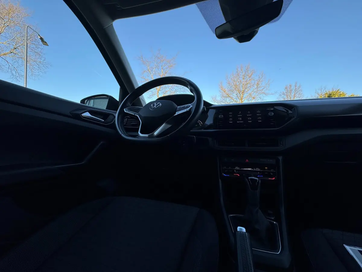 1.0 TSI Life CAMERA / PDC VOOR & ACHTER / CARPLAY / STOELVERWARMING / CLIMATE CONTROL / ELEKTR. INKLAPB SPIEGEL