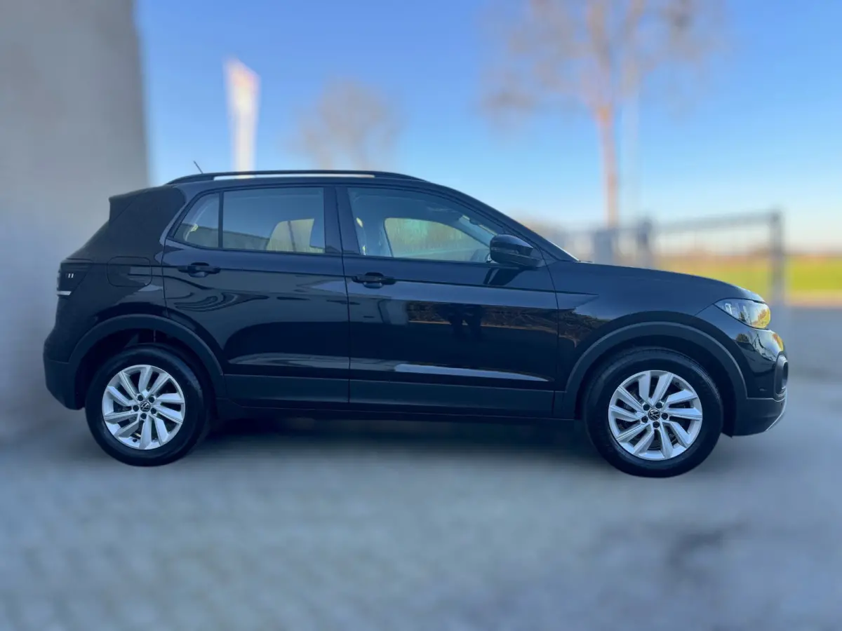 1.0 TSI Life CAMERA / PDC VOOR & ACHTER / CARPLAY / STOELVERWARMING / CLIMATE CONTROL / ELEKTR. INKLAPB SPIEGEL