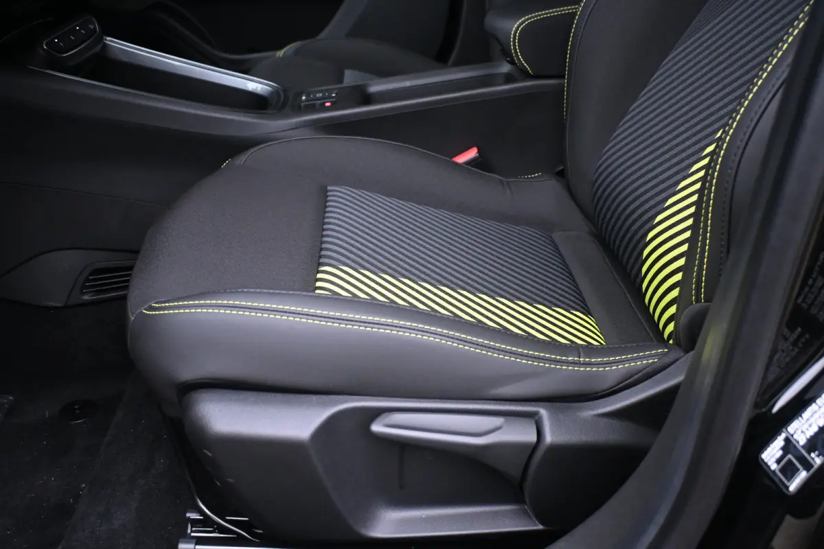 Turismo 54 kWh 240pk 8 Jaar Garantie! | Sportstoelen | Adaptive Cruise | 20"LMV |