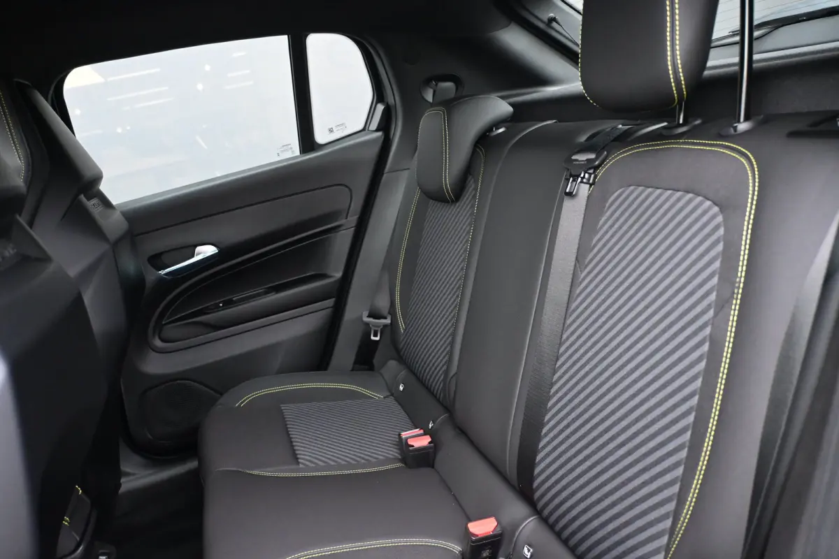 Turismo 54 kWh 240pk 8 Jaar Garantie! | Sportstoelen | Adaptive Cruise | 20"LMV |