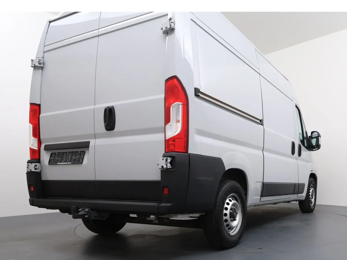 2.2D 140 S&S L2H2 3.3t | Achteruitrijcamera | Airco | Cruise control