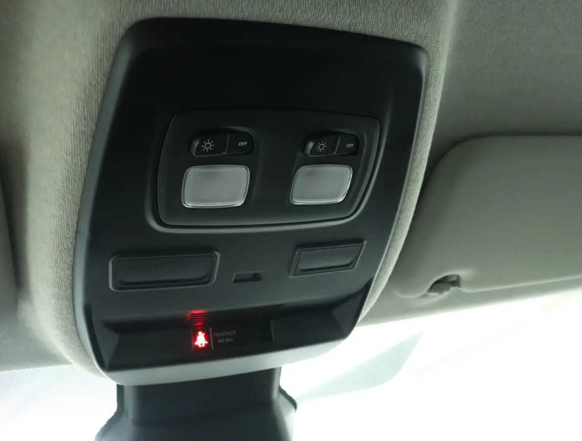 L2H1 T29 GB Comfort | Navigatie | Parkeercamera |
