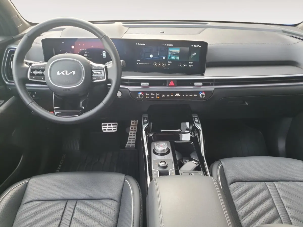 1.6 T-GDi Plug-in Hybrid 4WD ExecutiveLine 7p | Black Pack | Stoel verwarming en ventilatie | Panorama schuifdak | Sidebars | Lichtmetalen velgen 21inch | Lederen bekleding | Elektrisch bedi
