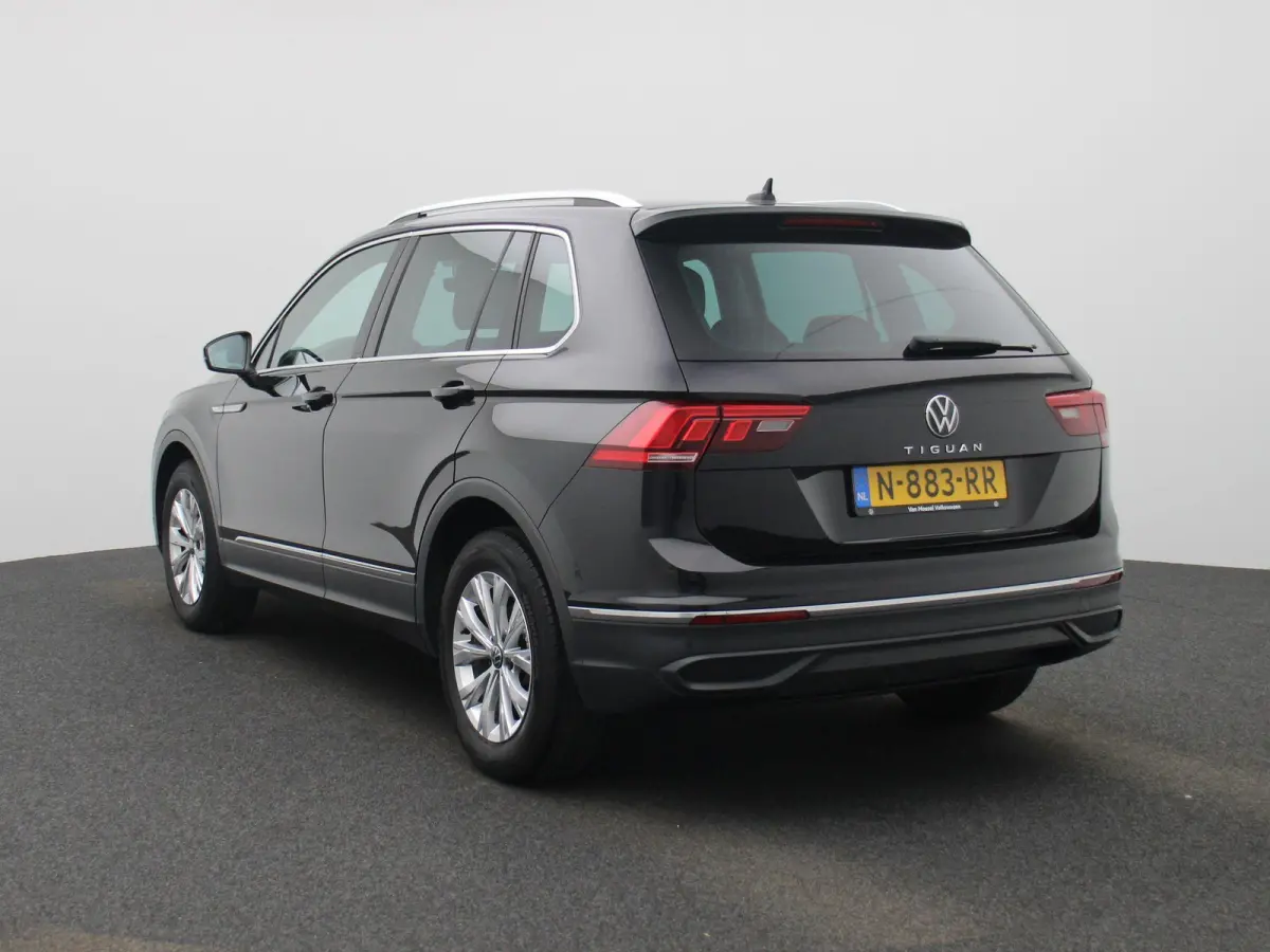 1.5 TSI Life Business 130 PK| Origineel Nederlands | 1e Eigenaar | Navigatie | Achterklep Elektrisch | Stoelverwarming | Stuurwielverwarming | Climatronic | Parkeersensoren Voor & Achter