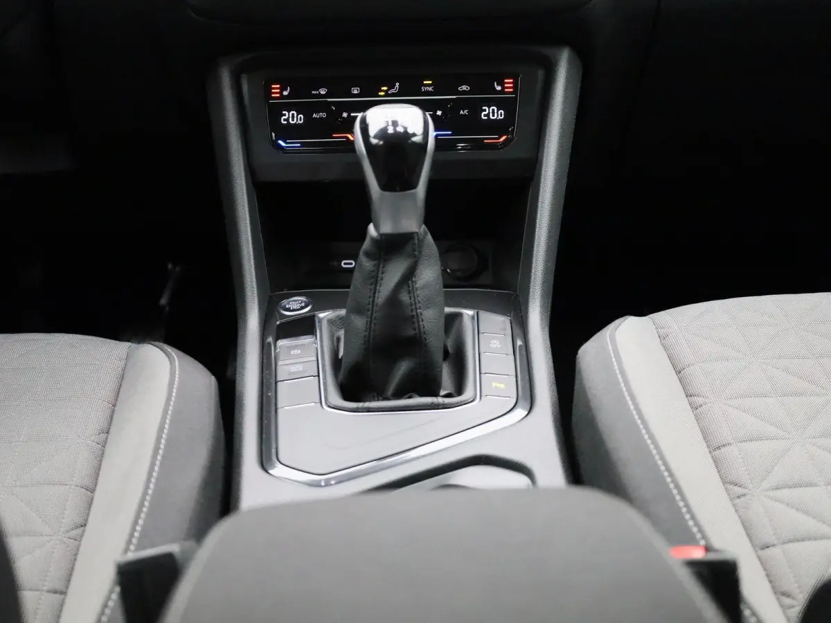 1.5 TSI Life Business 130 PK| Origineel Nederlands | 1e Eigenaar | Navigatie | Achterklep Elektrisch | Stoelverwarming | Stuurwielverwarming | Climatronic | Parkeersensoren Voor & Achter