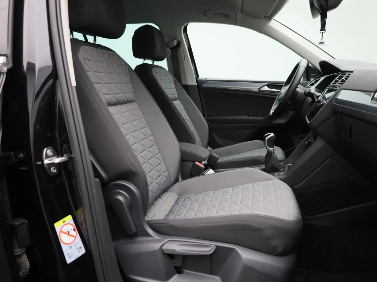 1.5 TSI Life Business 130 PK| Origineel Nederlands | 1e Eigenaar | Navigatie | Achterklep Elektrisch | Stoelverwarming | Stuurwielverwarming | Climatronic | Parkeersensoren Voor & Achter