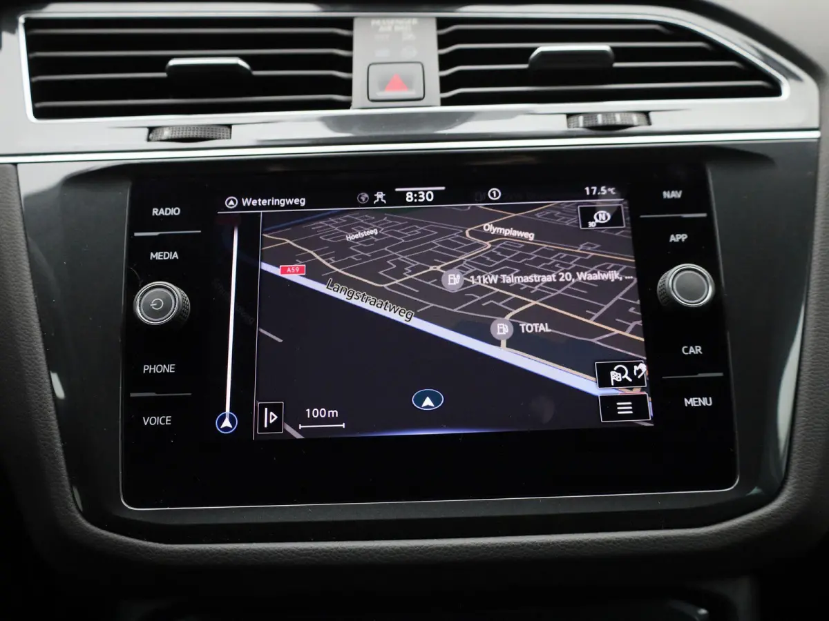 1.5 TSI Life Business 130 PK| Origineel Nederlands | 1e Eigenaar | Navigatie | Achterklep Elektrisch | Stoelverwarming | Stuurwielverwarming | Climatronic | Parkeersensoren Voor & Achter