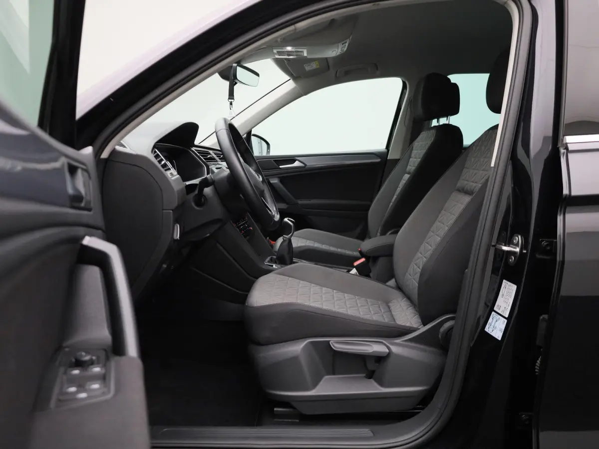 1.5 TSI Life Business 130 PK| Origineel Nederlands | 1e Eigenaar | Navigatie | Achterklep Elektrisch | Stoelverwarming | Stuurwielverwarming | Climatronic | Parkeersensoren Voor & Achter