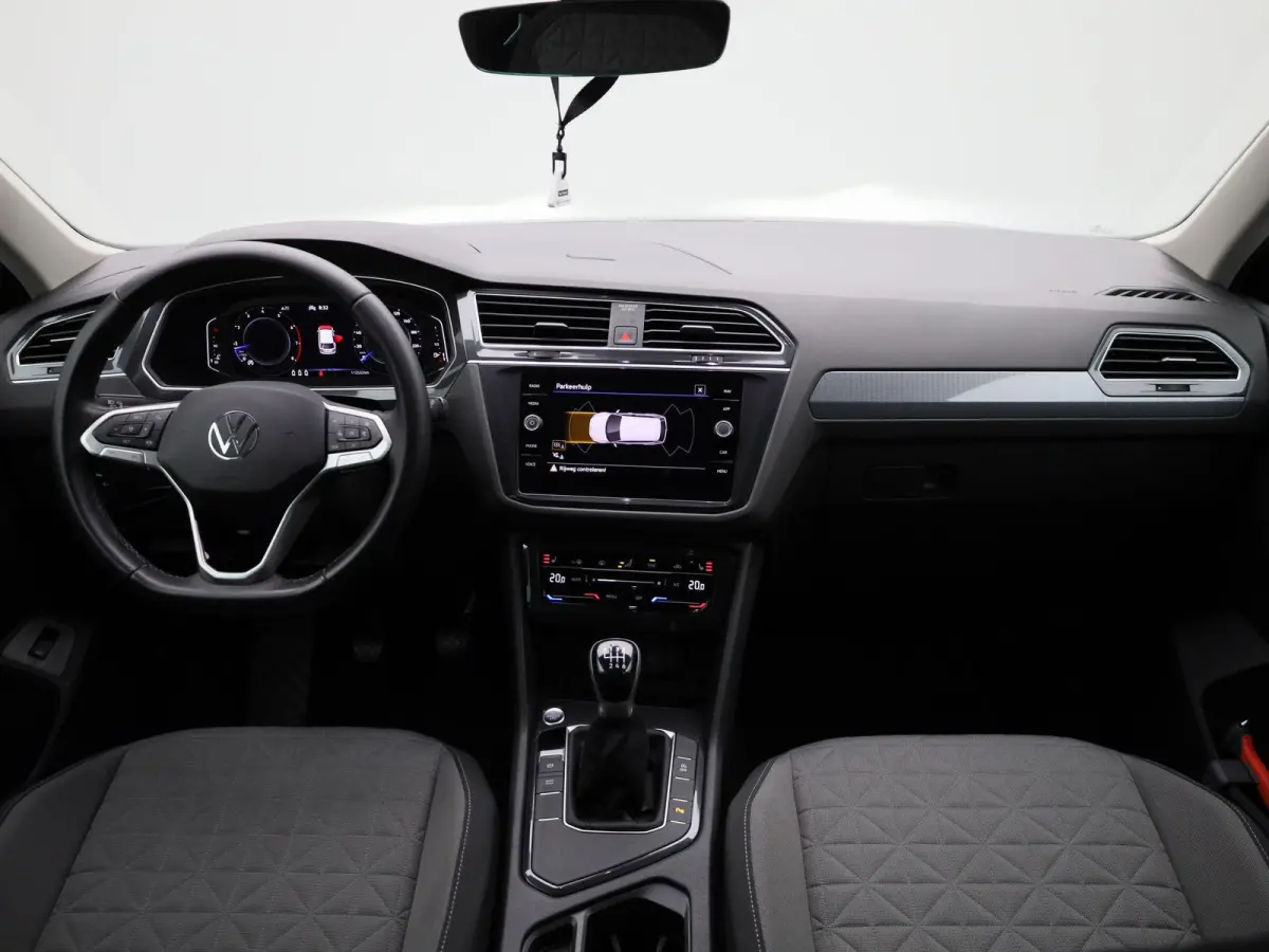 1.5 TSI Life Business 130 PK| Origineel Nederlands | 1e Eigenaar | Navigatie | Achterklep Elektrisch | Stoelverwarming | Stuurwielverwarming | Climatronic | Parkeersensoren Voor & Achter