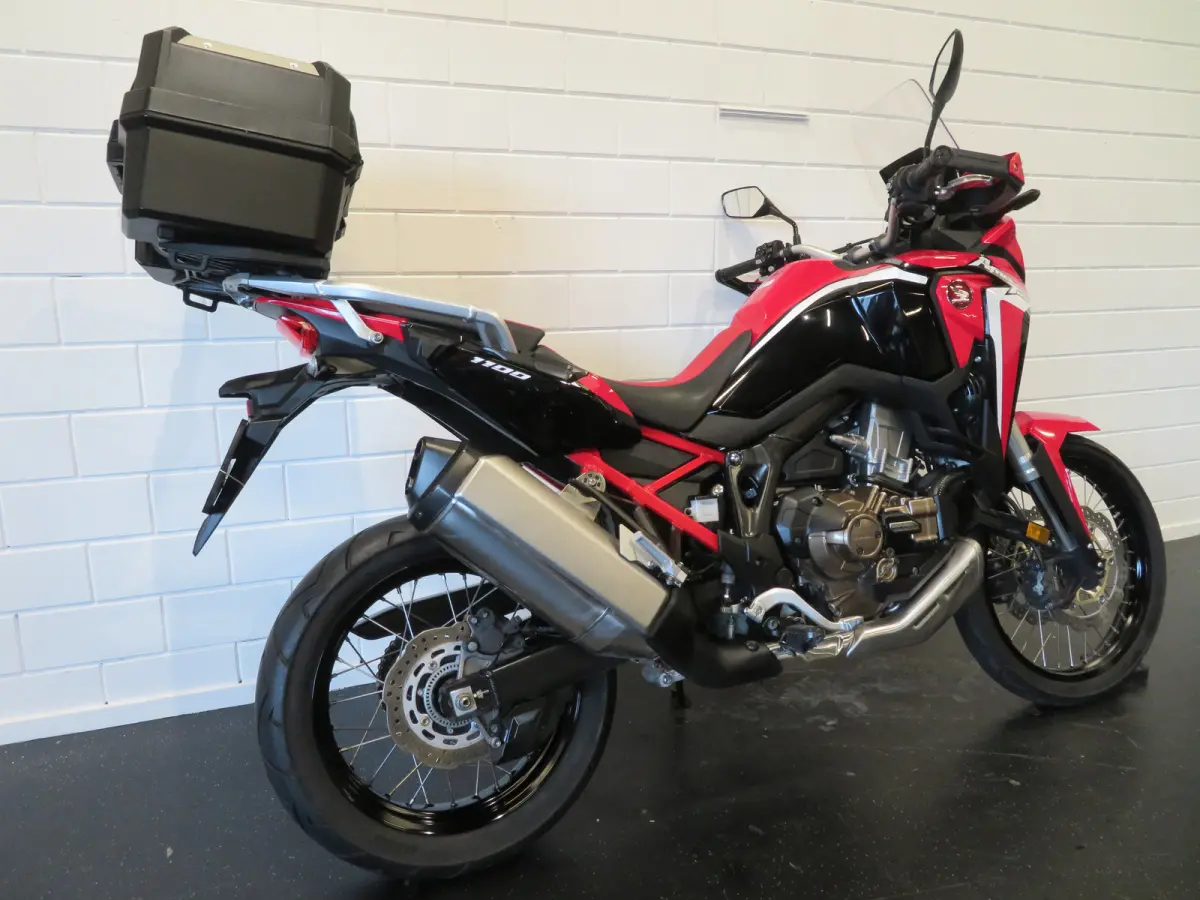 CRF 1100 AFRICA TWIN DCT!