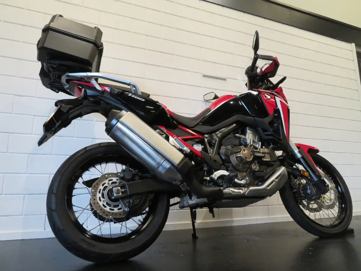 CRF 1100 AFRICA TWIN DCT!