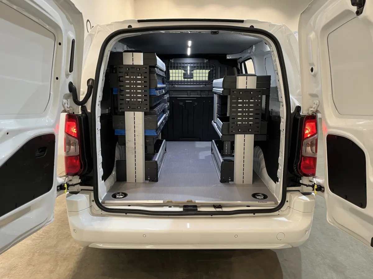 1.5 BlueHDI 130 PK L2 Automaat Servicebus / Sortimo Inrichting / Schuifdeur L + R / Euro 6 / Airco / Camera / Cruise Control / CarPlay / 64.600 KM !!