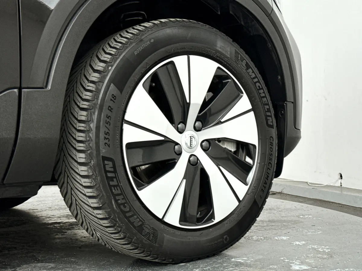 T4 Plug-in hybrid Plus Dark | Parkeercamera | Stoel- en Stuurverwarming | Trekhaak