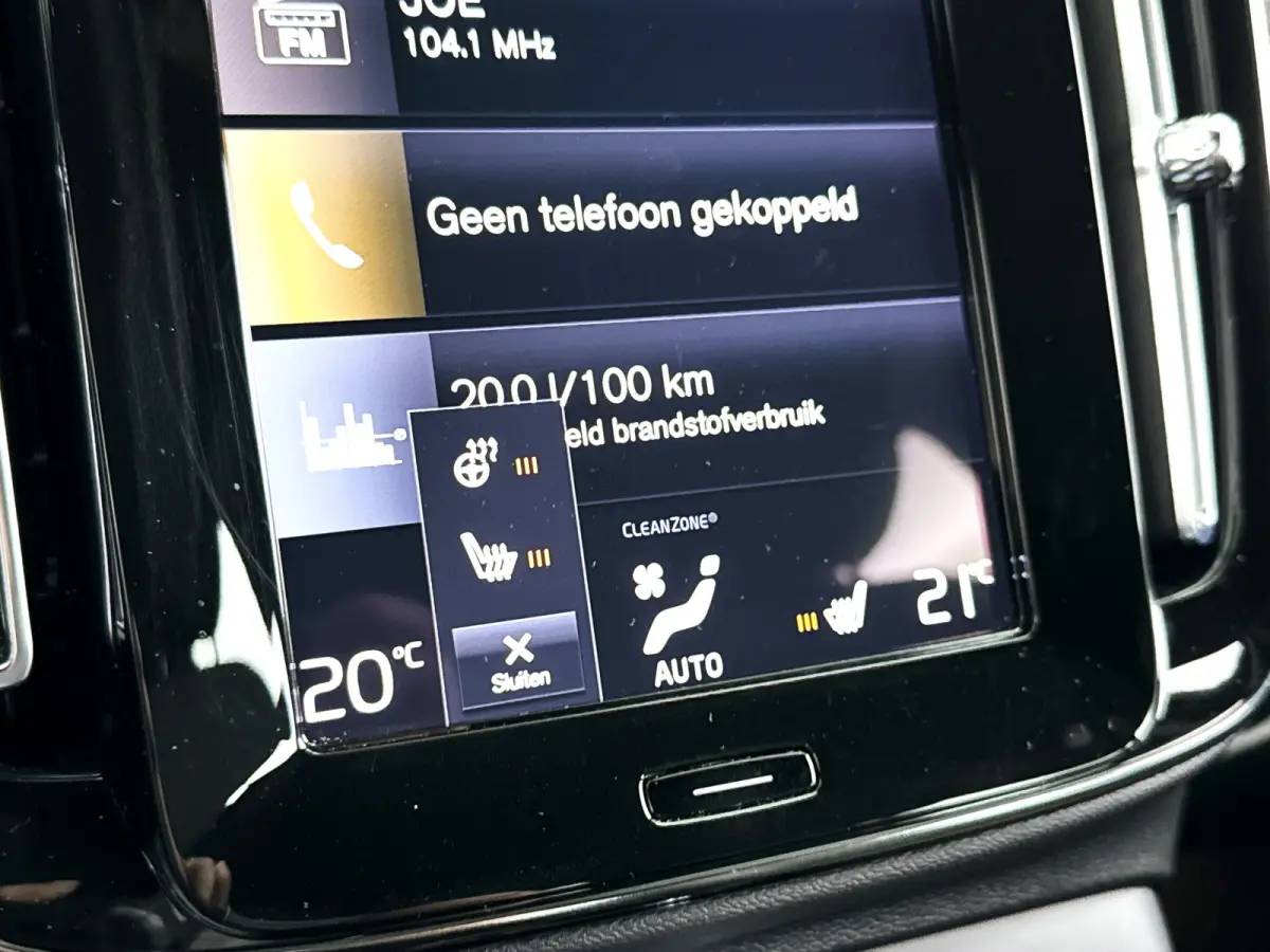 T4 Plug-in hybrid Plus Dark | Parkeercamera | Stoel- en Stuurverwarming | Trekhaak