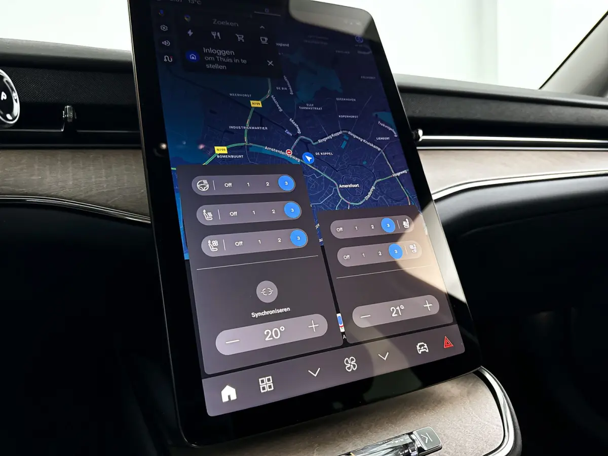 Single Motor Extended Range Ultra 92 kWh | Panoramadak | 360° camera | Head-up Display | Bowers & Wilkins | Luchtvering | Stoelventilatie | Stoel- en Stuurverwarming