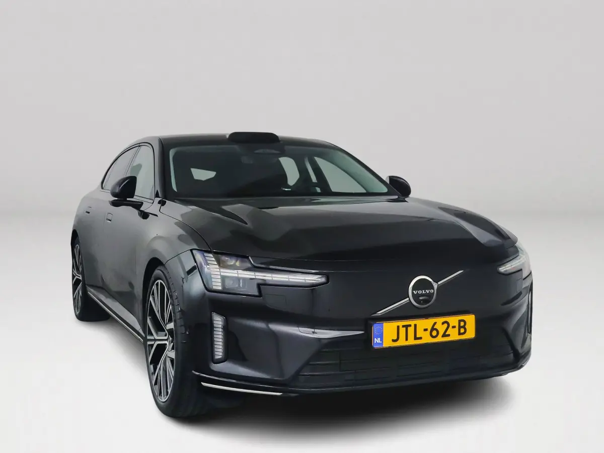 Single Motor Extended Range Ultra 92 kWh | Panoramadak | 360° camera | Head-up Display | Bowers & Wilkins | Luchtvering | Stoelventilatie | Stoel- en Stuurverwarming