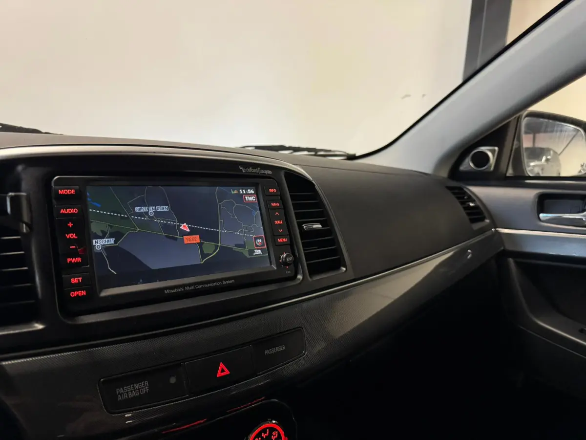 Sports Sedan 2.0 Evolution Ralliart GSR KEYLESS NAVI