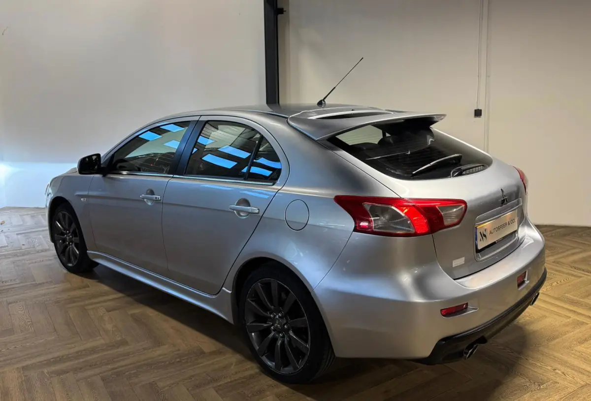 Sports Sedan 2.0 Evolution Ralliart GSR KEYLESS NAVI