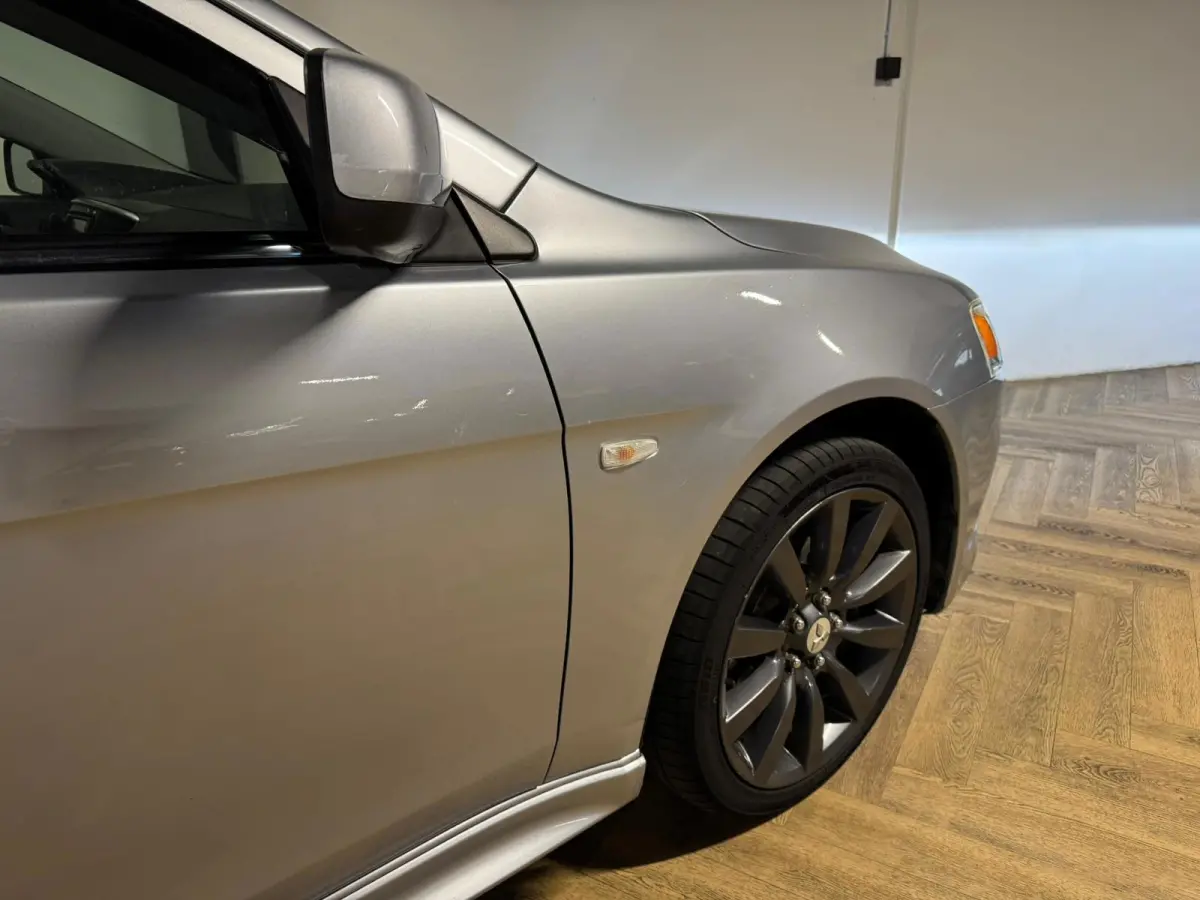 Sports Sedan 2.0 Evolution Ralliart GSR KEYLESS NAVI