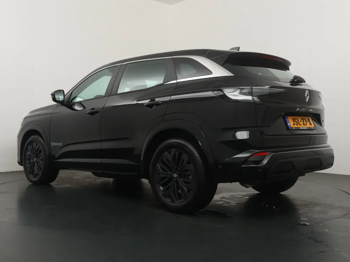 evolution full hybrid E-Tech 200 | Parkeercamera | Google Navigatie | Keyless Entry |