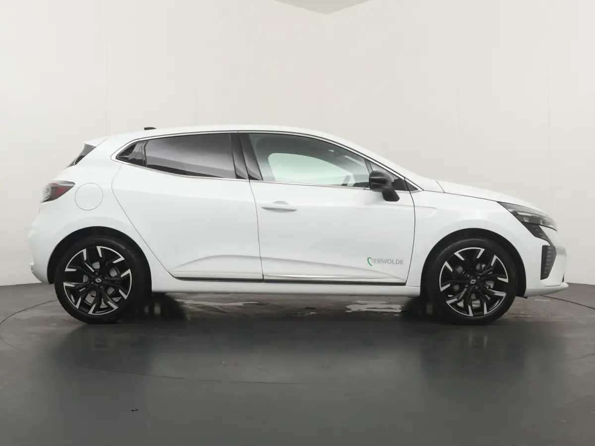 techno full hybrid E-Tech 145 | Groot Navi | Parkeercamera | Stoel- & Stuurverw. |