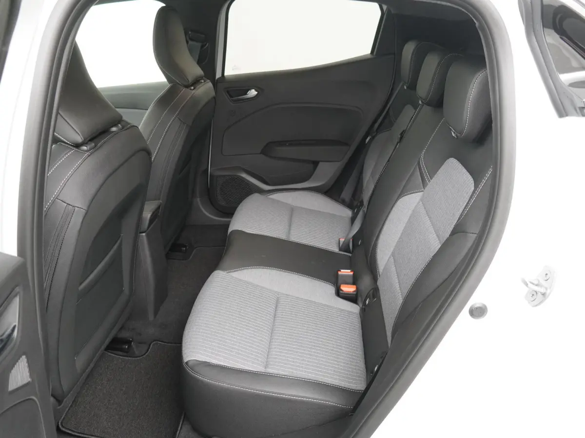 techno full hybrid E-Tech 145 | Groot Navi | Parkeercamera | Stoel- & Stuurverw. |