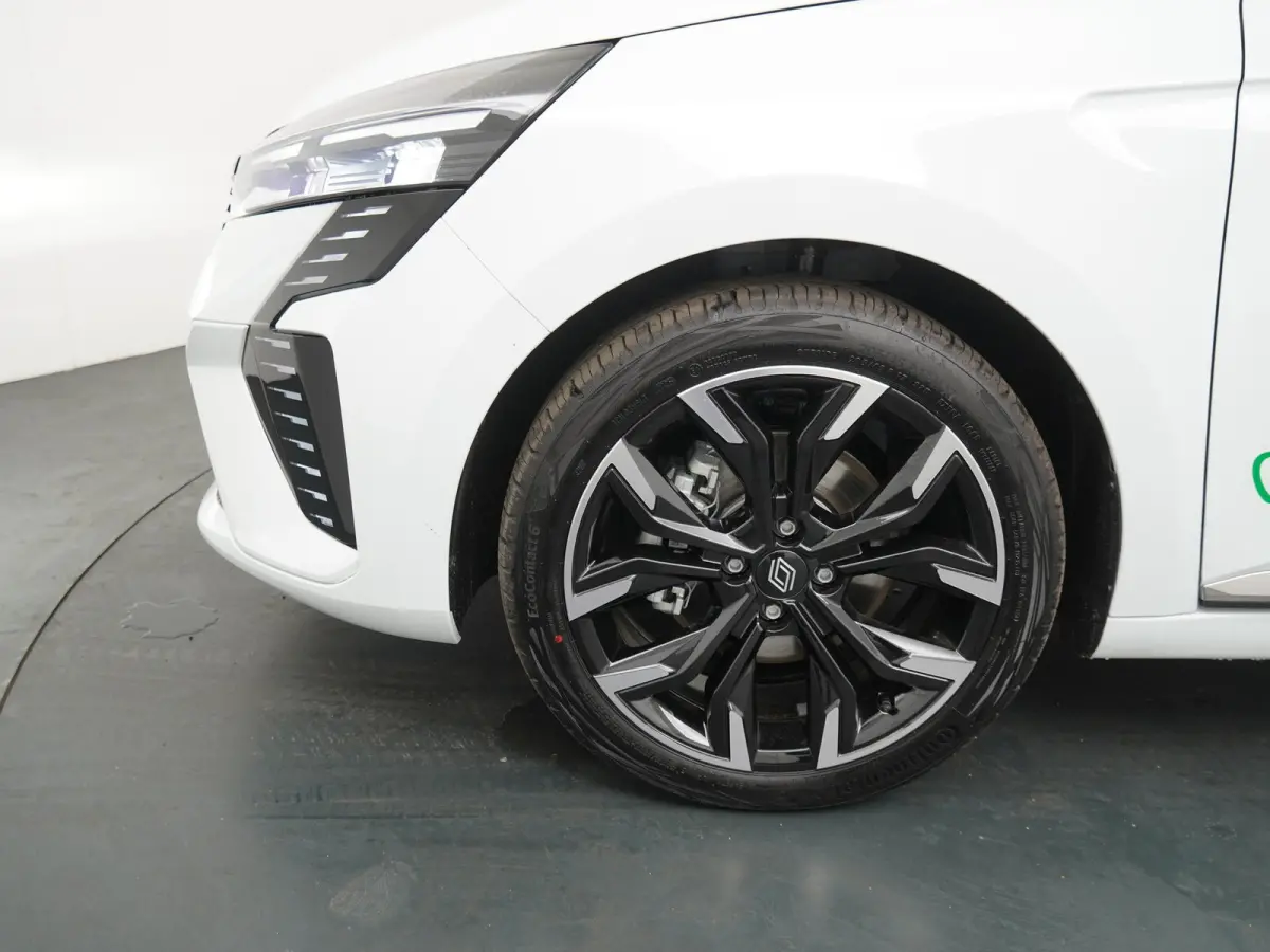 techno full hybrid E-Tech 145 | Groot Navi | Parkeercamera | Stoel- & Stuurverw. |