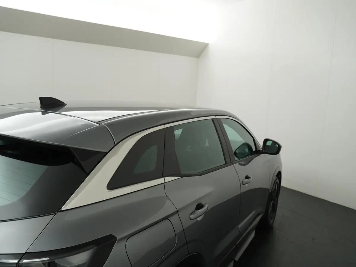 evolution full hybrid E-Tech 200 | Parkeercamera | Google Navigatie | Keyless Entry |