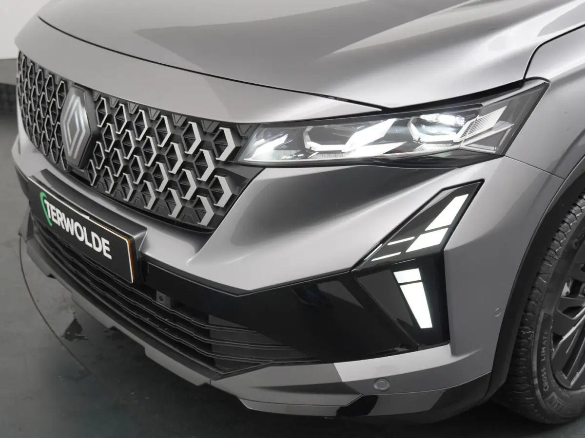 evolution full hybrid E-Tech 200 | Parkeercamera | Google Navigatie | Keyless Entry |
