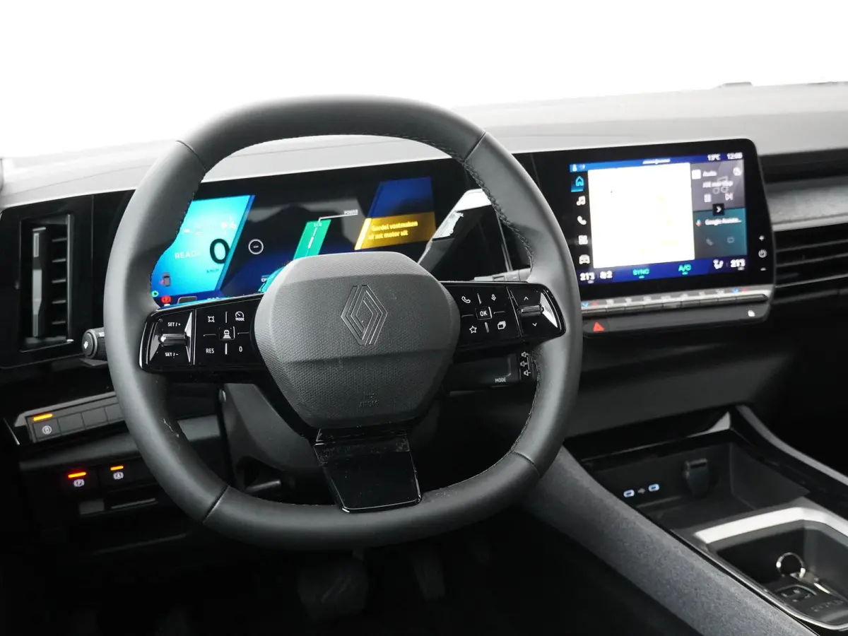 evolution full hybrid E-Tech 200 | Parkeercamera | Google Navigatie | Keyless Entry |
