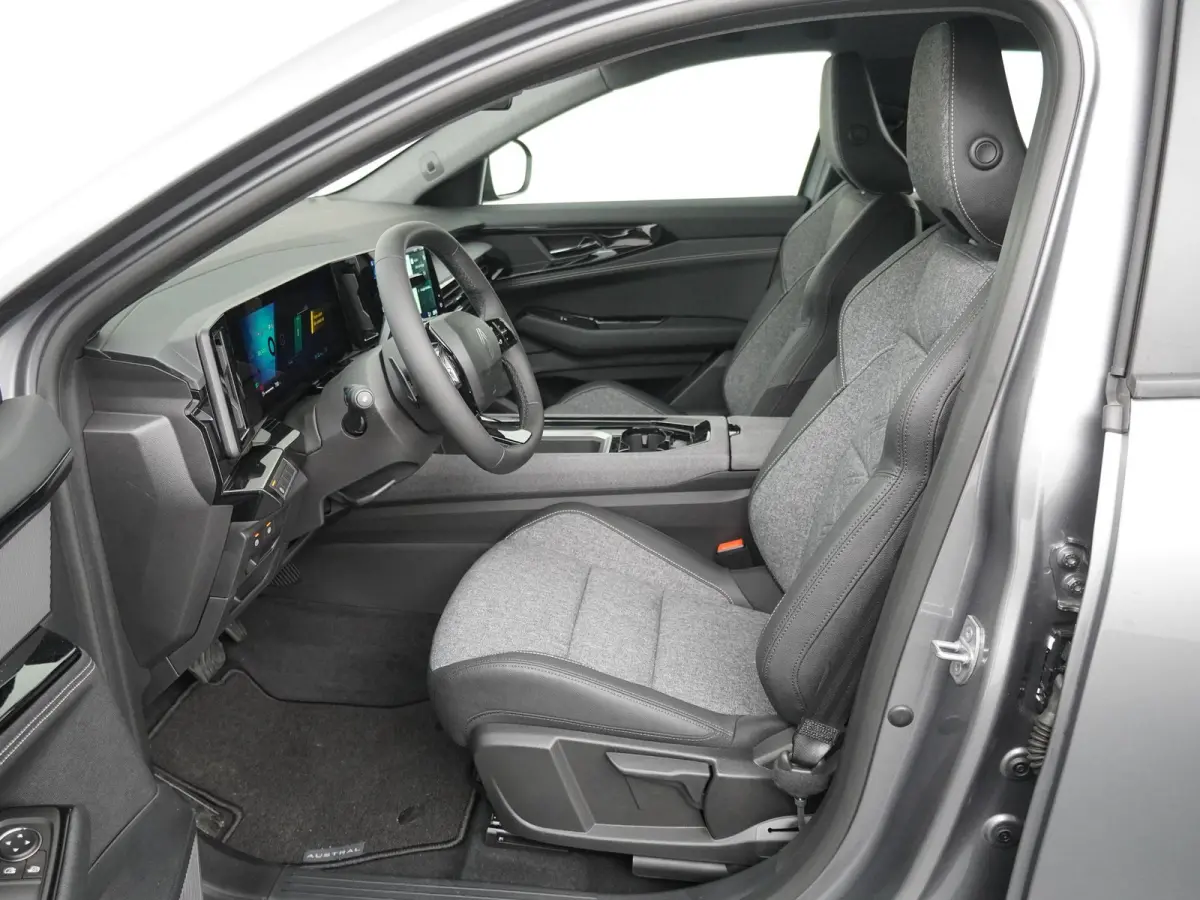 evolution full hybrid E-Tech 200 | Parkeercamera | Google Navigatie | Keyless Entry |