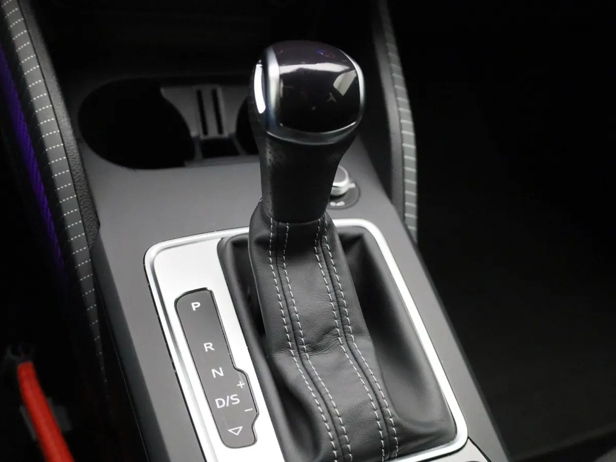 35 TFSI S Edition 150 PK l Cruise control l Climate Control l Navigatie l Parkeersensoren l Achteruitrijcamera l Matrix-LED l Apple Carplay / Android Auto l Audi virtual cockpit l Lichtmetal