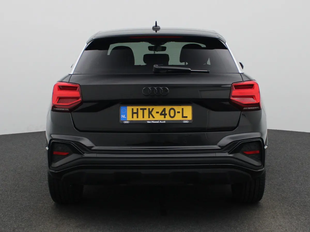 35 TFSI S Edition 150 PK l Cruise control l Climate Control l Navigatie l Parkeersensoren l Achteruitrijcamera l Matrix-LED l Apple Carplay / Android Auto l Audi virtual cockpit l Lichtmetal