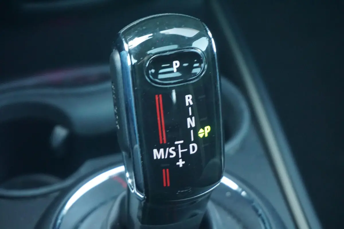 S John Cooper Works Uitvoering | Harman Kardon | Panoramadak | JCW Sportstoelen | Actieve Cruise Control | Led-Koplampen