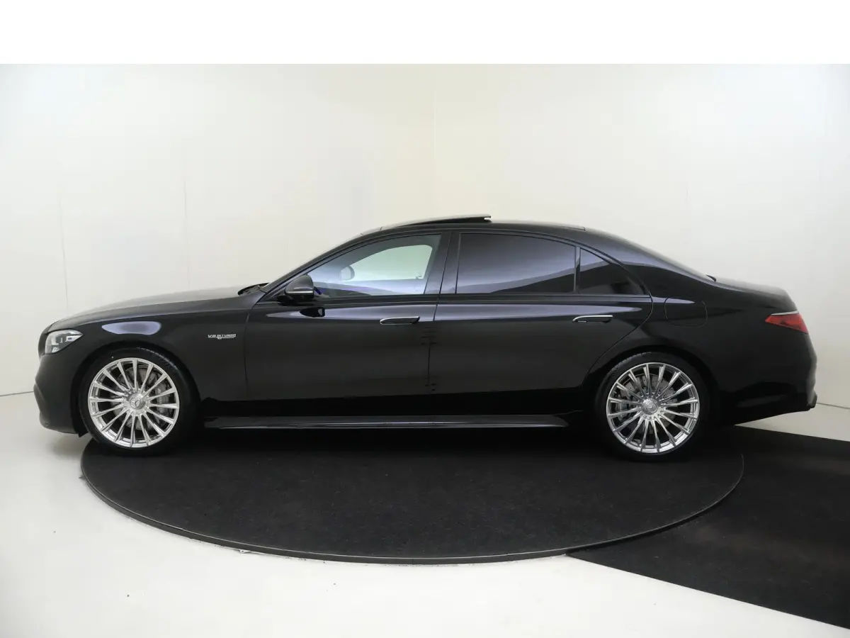 AMG 63 S E Performance /Panoramadak / Burmester 4D/ Rijassistentiepakket /Achterasbesturing /Massage stoelen /