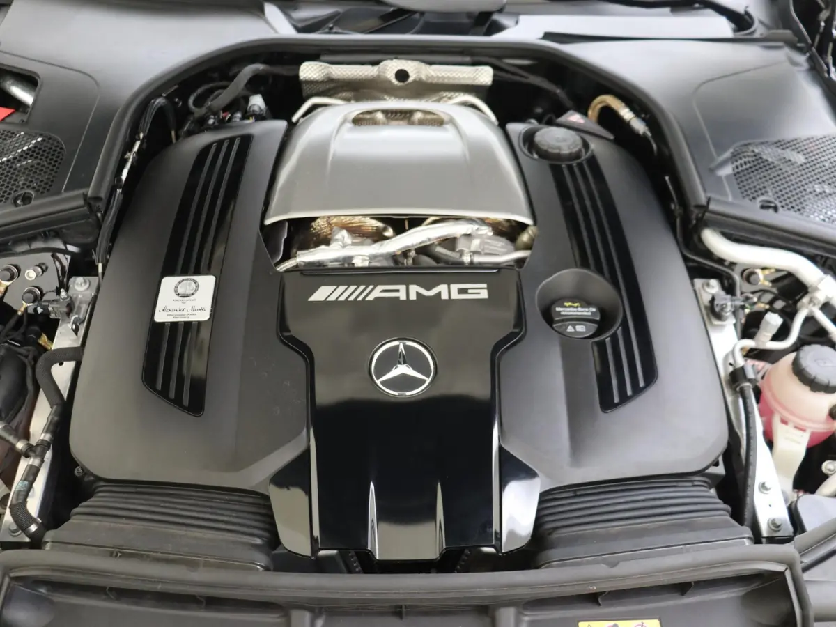 AMG 63 S E Performance /Panoramadak / Burmester 4D/ Rijassistentiepakket /Achterasbesturing /Massage stoelen /