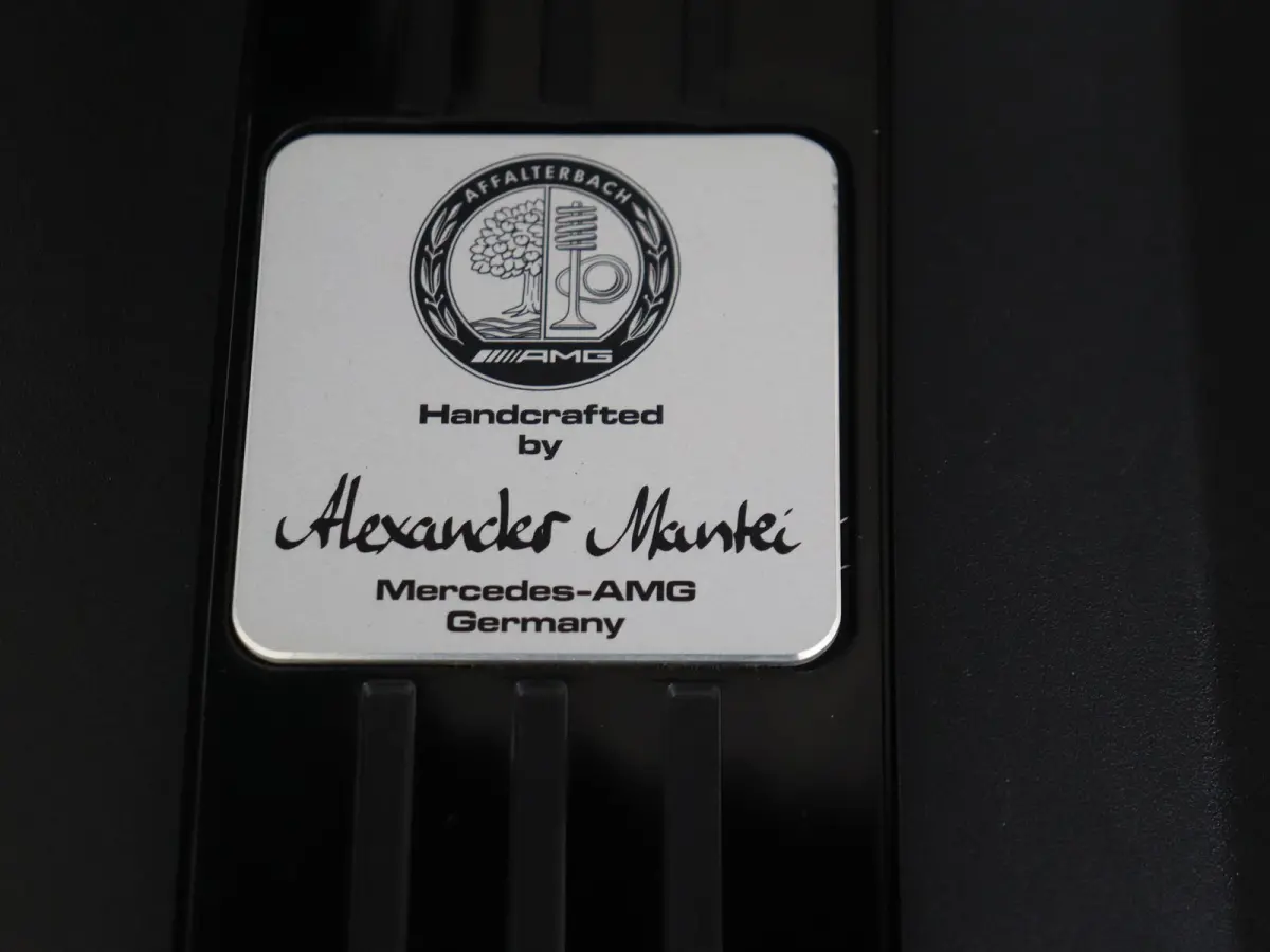 AMG 63 S E Performance /Panoramadak / Burmester 4D/ Rijassistentiepakket /Achterasbesturing /Massage stoelen /