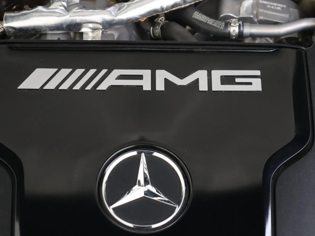 AMG 63 S E Performance /Panoramadak / Burmester 4D/ Rijassistentiepakket /Achterasbesturing /Massage stoelen /
