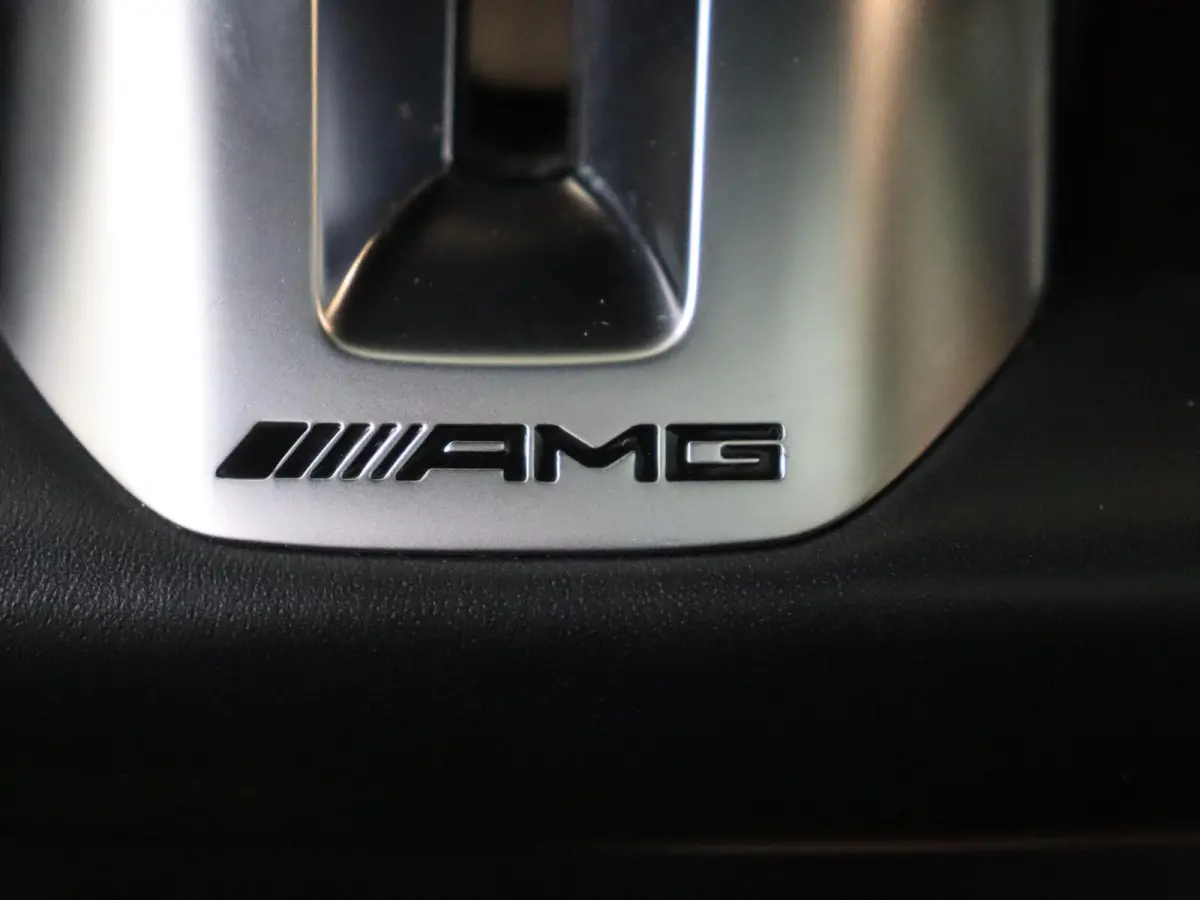 AMG 43 Premium Plus / Stoelverwarming / 360Graden-Camera / Panorama-schuifdak / Night-Pakket / Memory-Stoelen / Stoelventilatie /