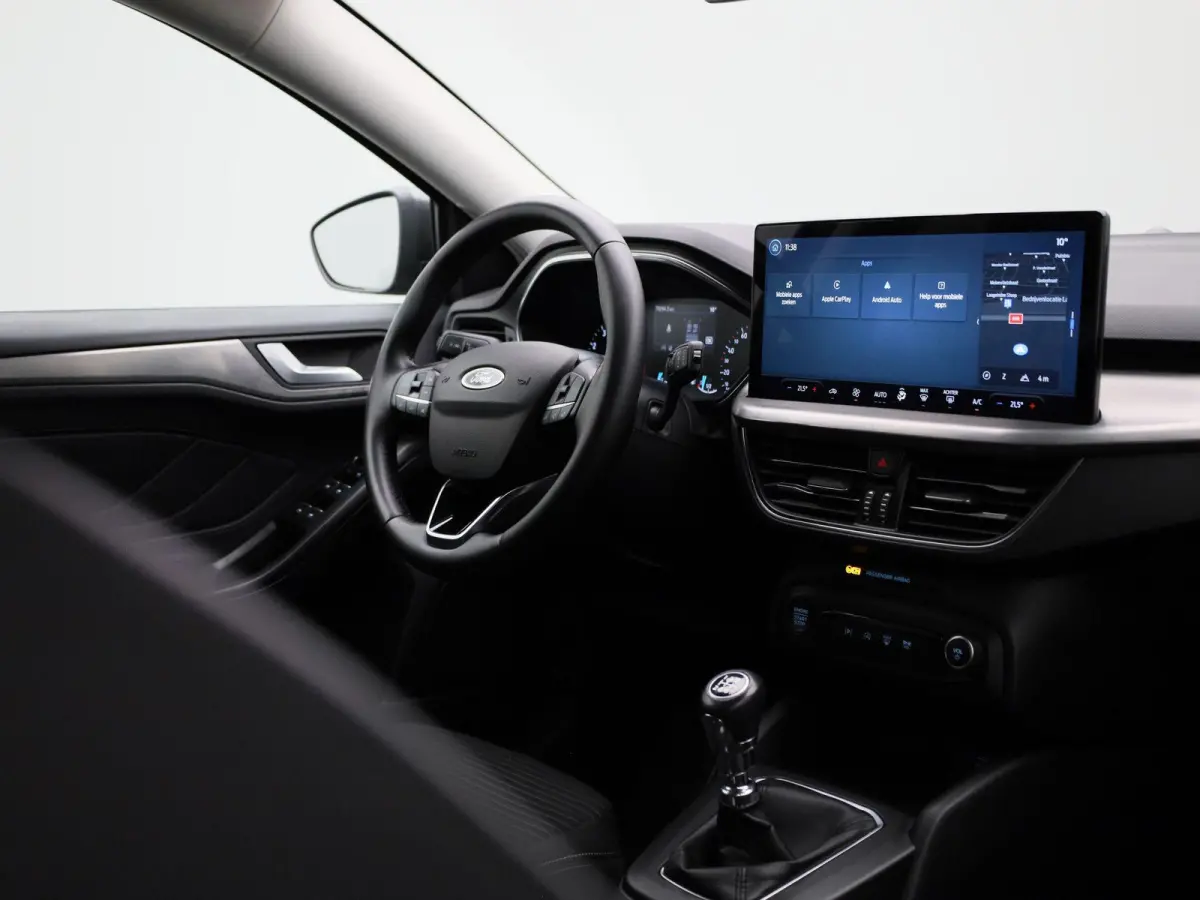 1.0 EcoBoost Hybrid Titanium | Cruise Control | Climate Control | Apple Carplay\ Android Auto | Navigatie|