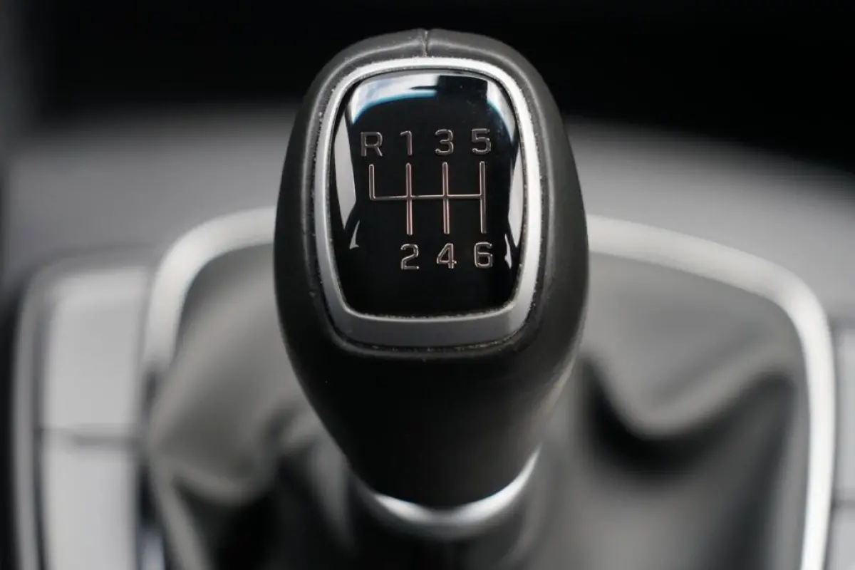 1.0 T-GDI Comfort, CarPlay, cruise, cam. trekh.