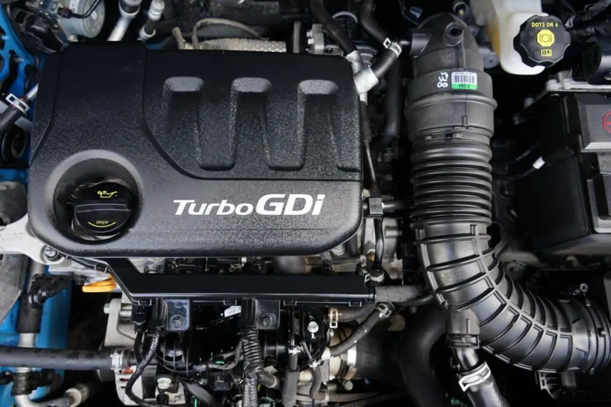 1.0 T-GDI Comfort, CarPlay, cruise, cam. trekh.