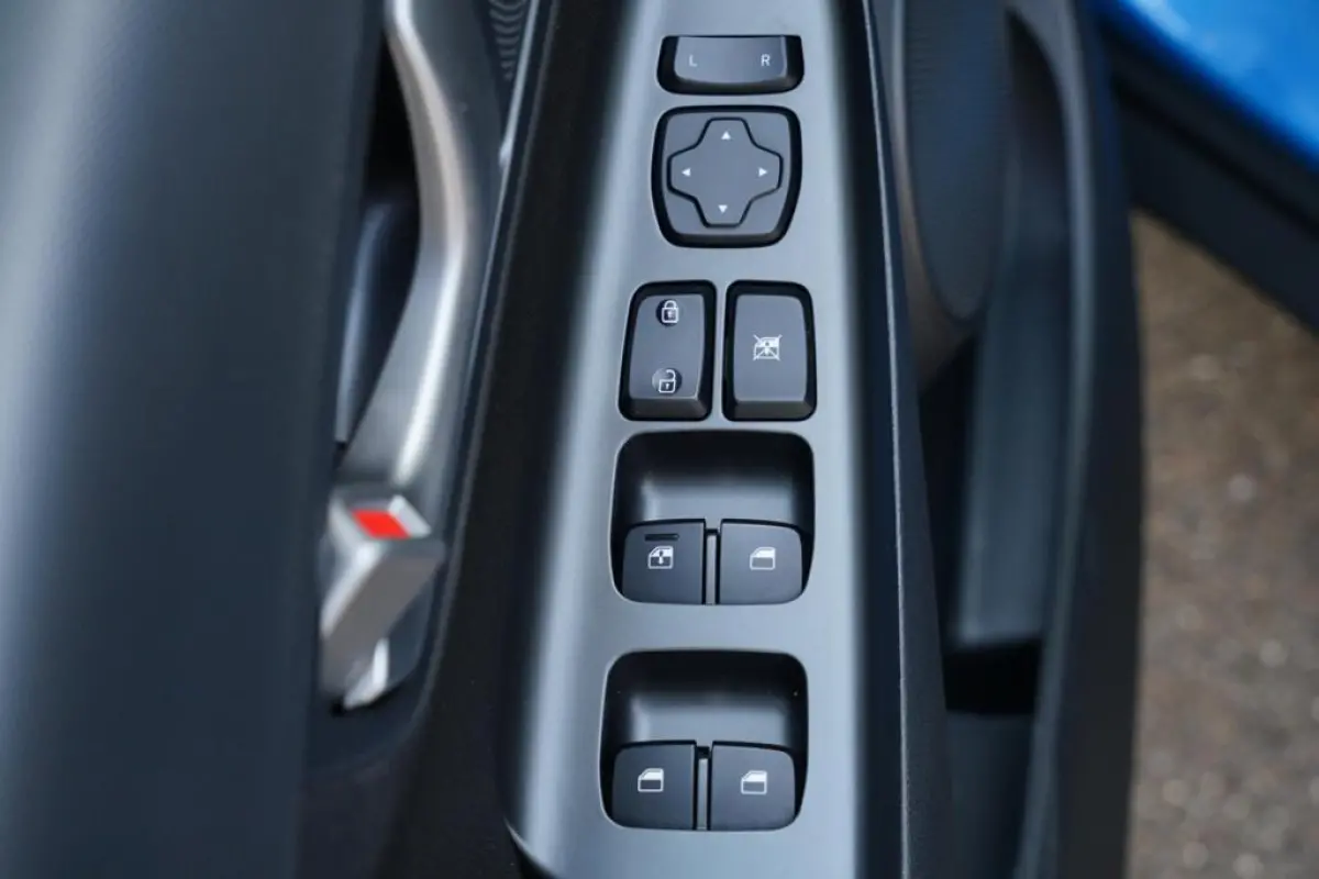 1.0 T-GDI Comfort, CarPlay, cruise, cam. trekh.