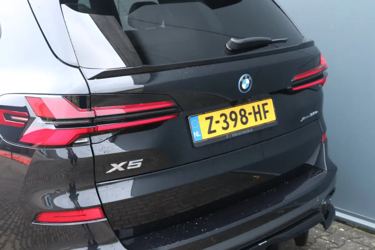 XDrive50e | M-Pakket | MAXTON DESIGN | Pano / Dealer OND / VOL!