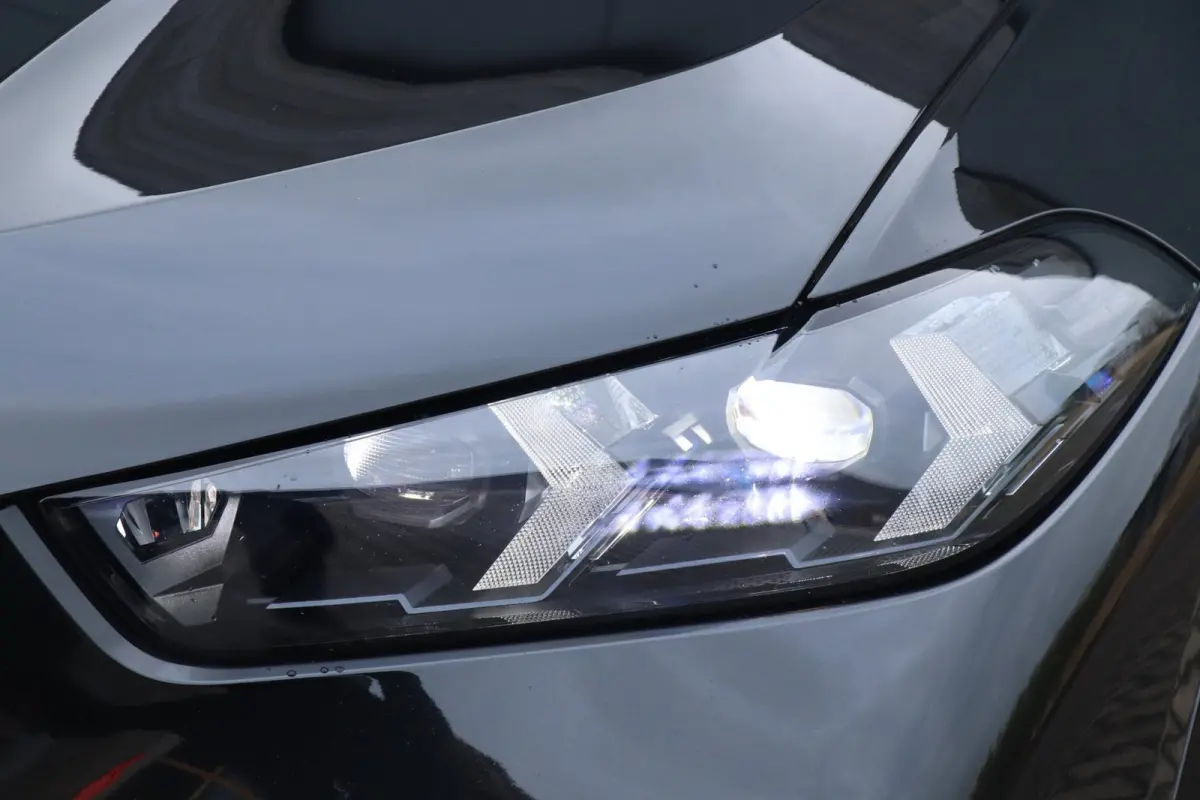 XDrive50e | M-Pakket | MAXTON DESIGN | Pano / Dealer OND / VOL!