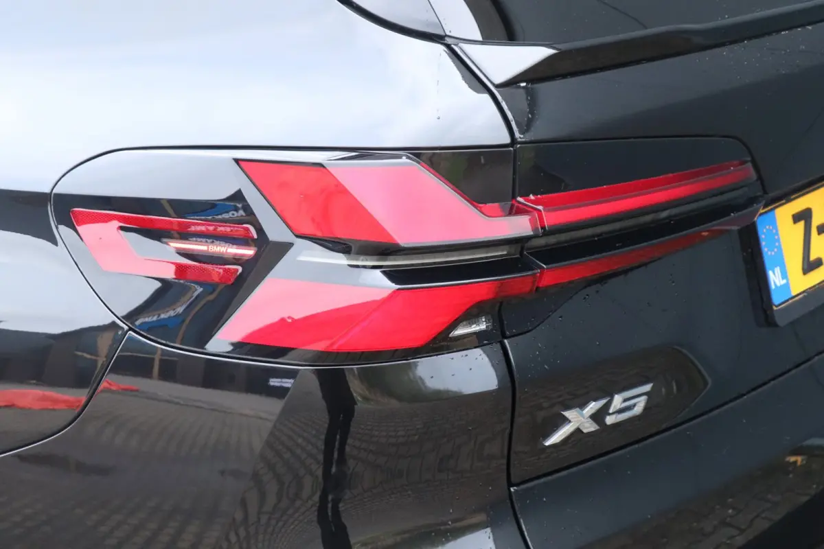 XDrive50e | M-Pakket | MAXTON DESIGN | Pano / Dealer OND / VOL!