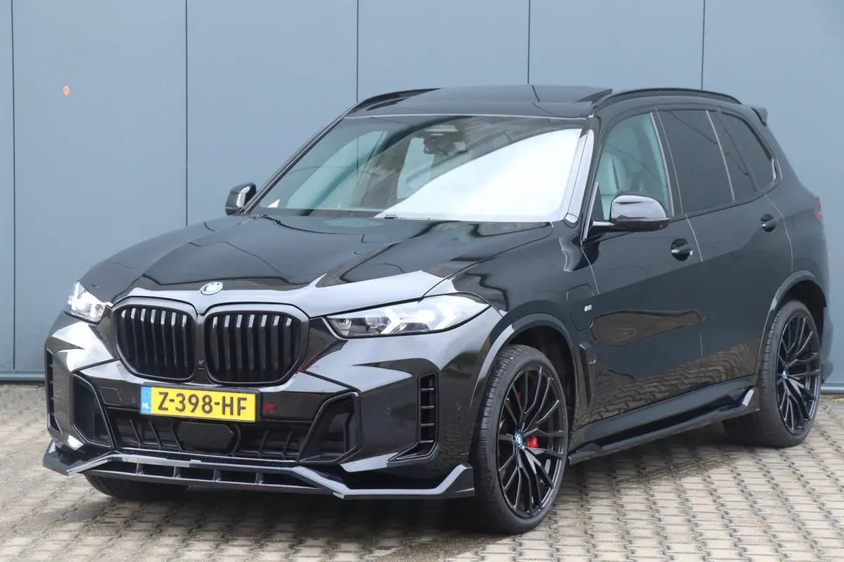 XDrive50e | M-Pakket | MAXTON DESIGN | Pano / Dealer OND / VOL!