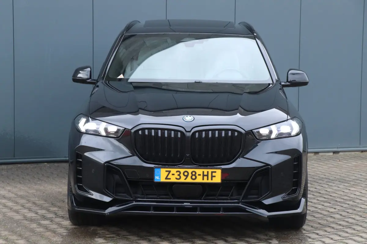 XDrive50e | M-Pakket | MAXTON DESIGN | Pano / Dealer OND / VOL!